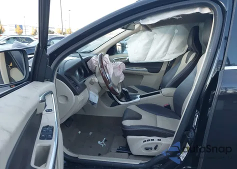 2013 Volvo Xc60 3.2 Platinum из США, поврежденный, VIN YV4952DL7D2391910